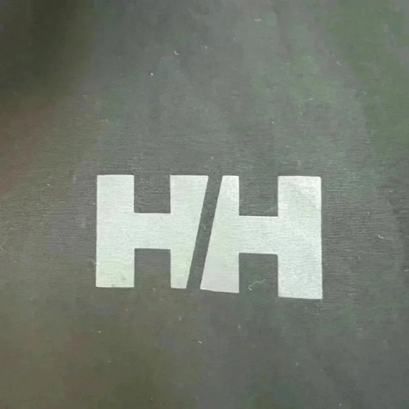 Helly Hansen Women’s Black Jacket with Hood - Picture 3 of 10